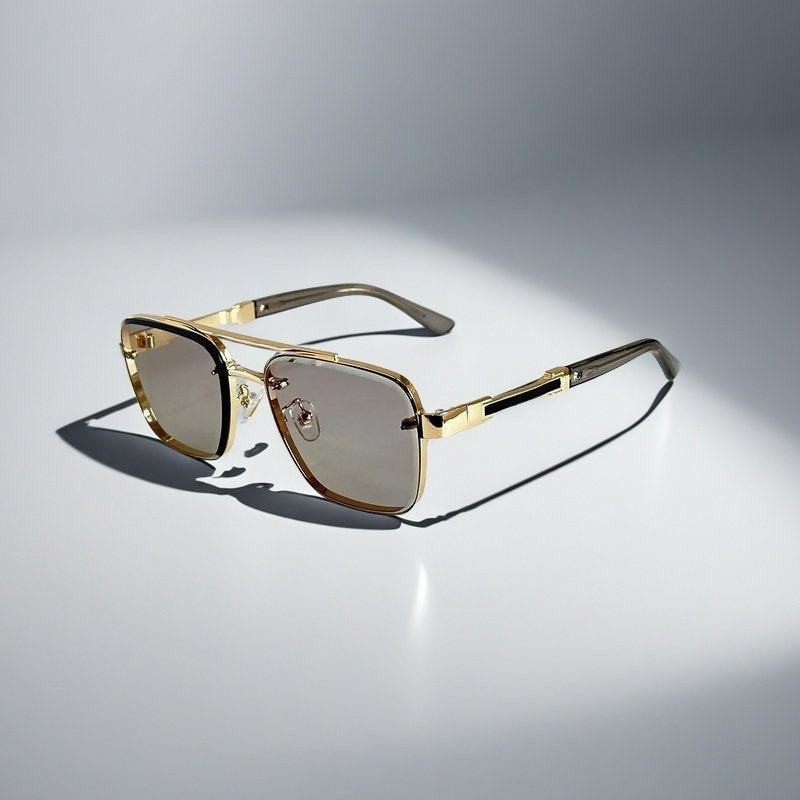 Daniela | Gafas de Sol Aviador Cuadradas Marco Dorado Mujer Lentes Degradados